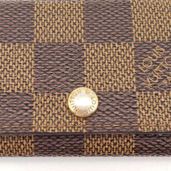 100% Authentic Louis Vuitton Damier Ebene 4 Keycase - Picture 8 of 13